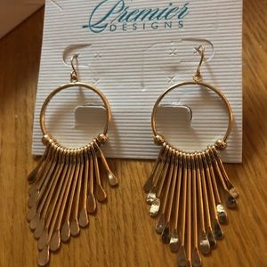 Premiere Designs Fan Club Earrings